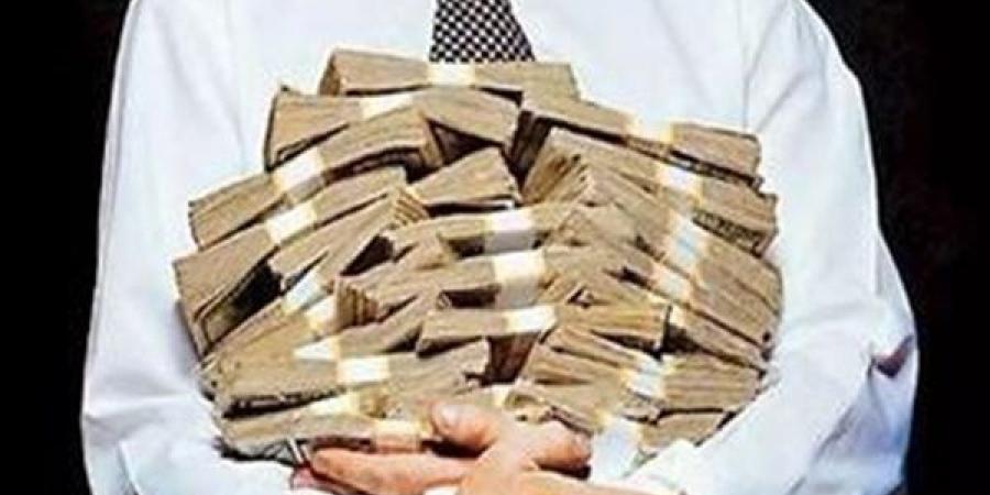 مستريح الفنادق هرب بـ50 مليون جنيه إلى الإمارات.. وضحايا الغردقة يستغيثون بالنائب العام