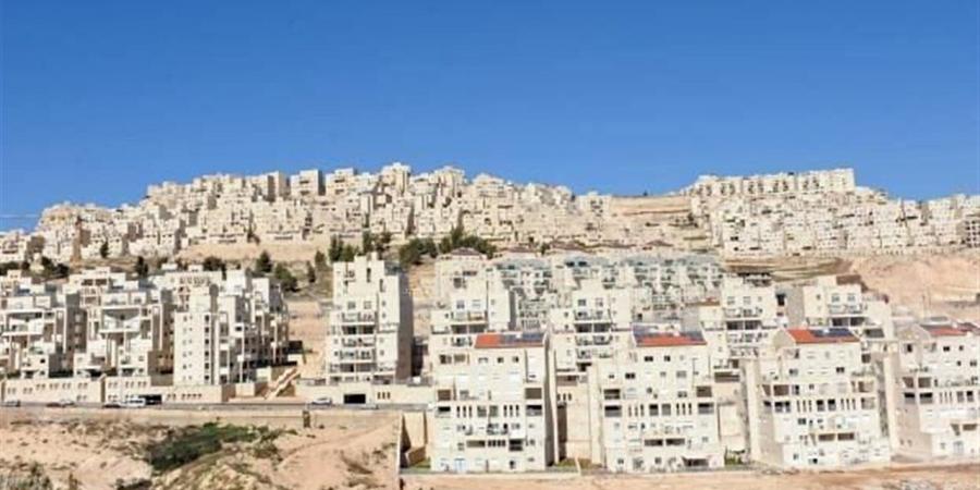 9 دول تحض إسرائيل على إنهاء توسع الاستيطان