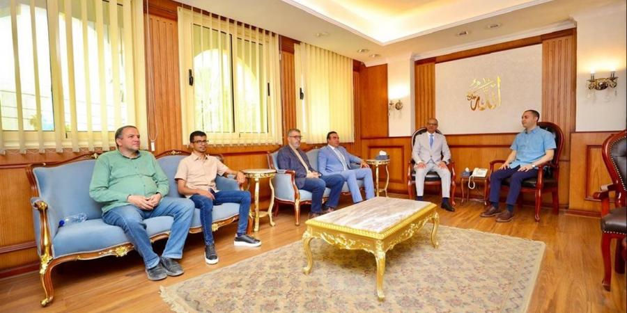 رئيس "تنمية التجارة الداخلية" يتفقد مشروعات الجهاز بكفر الشيخ