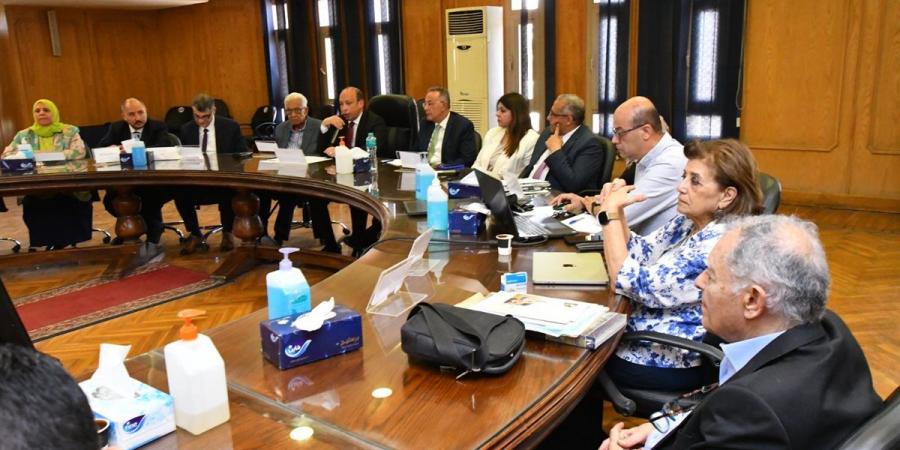 توظيف تقنيات التحول الرقمي الحديثة في المئوية الثانية لطب قصر العيني