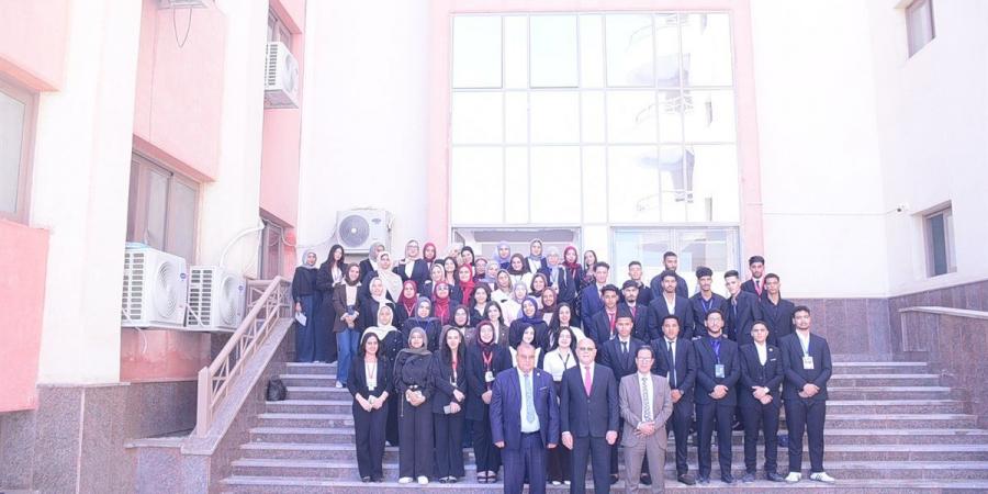 خبراء الإعلام يناقشون المحتوى الإبداعي والطرح المهني لمشروعات طلاب إعلام سوهاج الاهلية