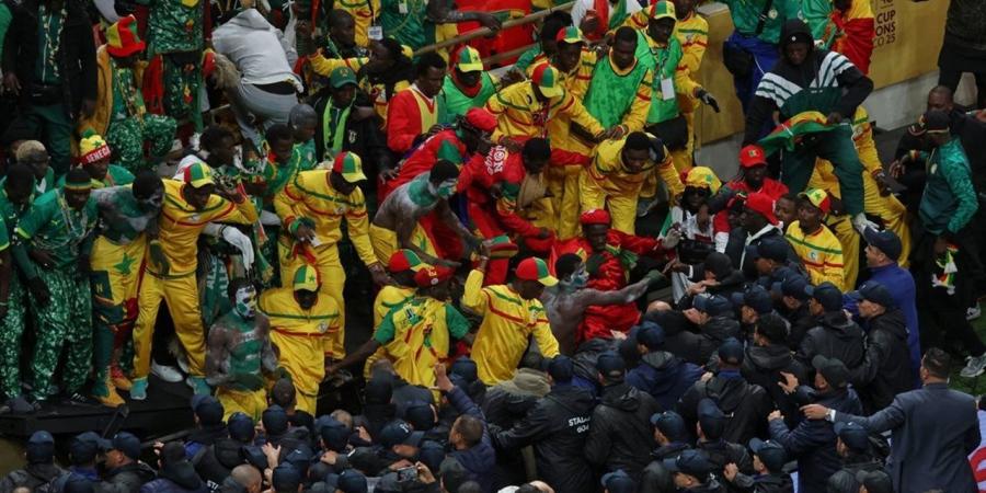 ملك المغرب يعفو عن المشجعين السنغاليين المحكوم عليهم في نهائي إفريقيا