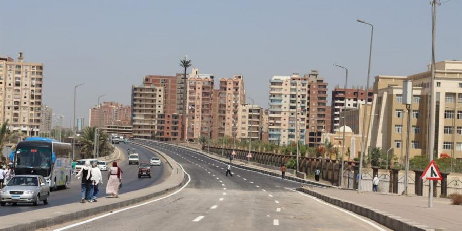 محافظ القليوبية يفتتح أعمال الصيانة الشاملة لكوبري وطريق بنها الزراعي
