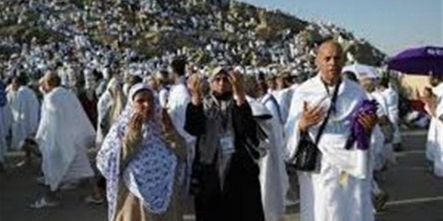 لماذا يندفع المرضى وكبار السن نحو مكة بقلوب فرحة؟.. عالم أزهري يُجيب