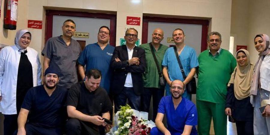 مستشفى رشيد يستضيف خبيرًا دوليًا في جراحات النساء والتوليد