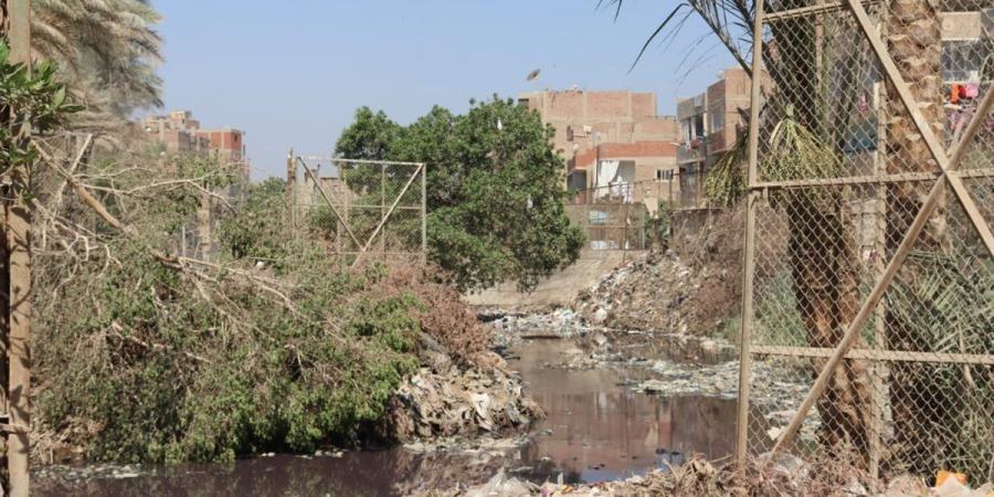محافظ القليوبية يتفقد مصرف البلبيسي بالقلج لدراسة تغطية الجزء الواقع بنطاق المحافظة