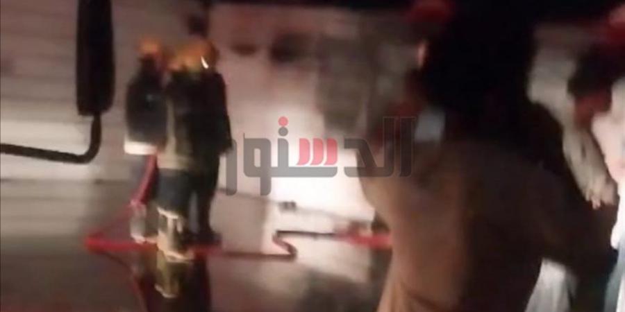 اندلاع حريق بمحطة وقود جوار موقف الأقاليم بأسوان.. والحماية المدنية تكثف جهودها للسيطرة