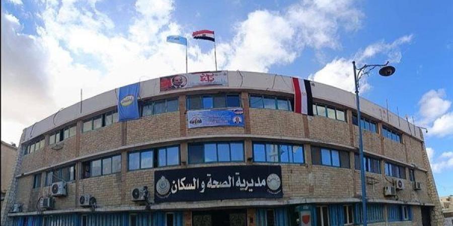 بيان عاجل من “صحة مطروح” عن المصابين فى حادث تصادم سيارة مياه بالسيارات والأشخاص