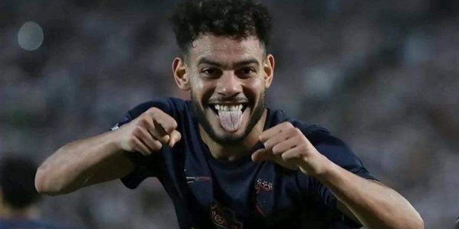 حقيقة مفاوضات الأهلي مع نبيل عماد دونجا