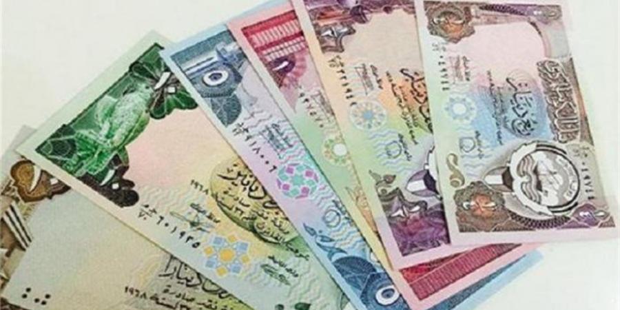 سعر الدينار الكويتي اليوم الإثنين 25-5-2026 في البنوك