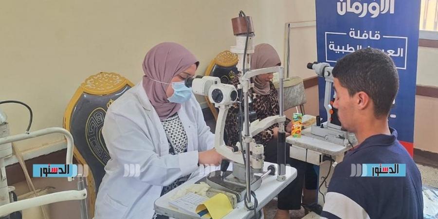 قافلة عيون مجانية تفحص 500 مريض بمركز الرياض في كفر الشيخ