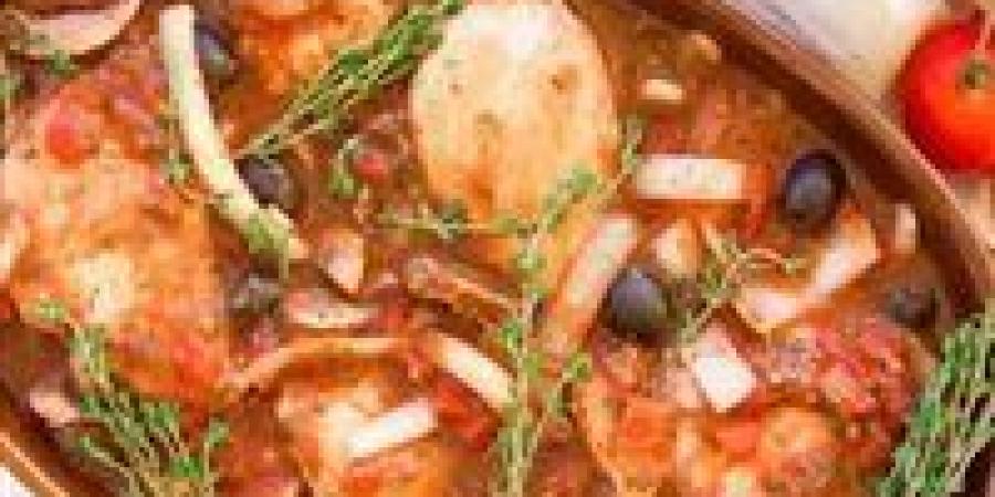قبل فتة العيد .. «طاجن البطاطس الإسباني بالدجاج» بطعم خرافي