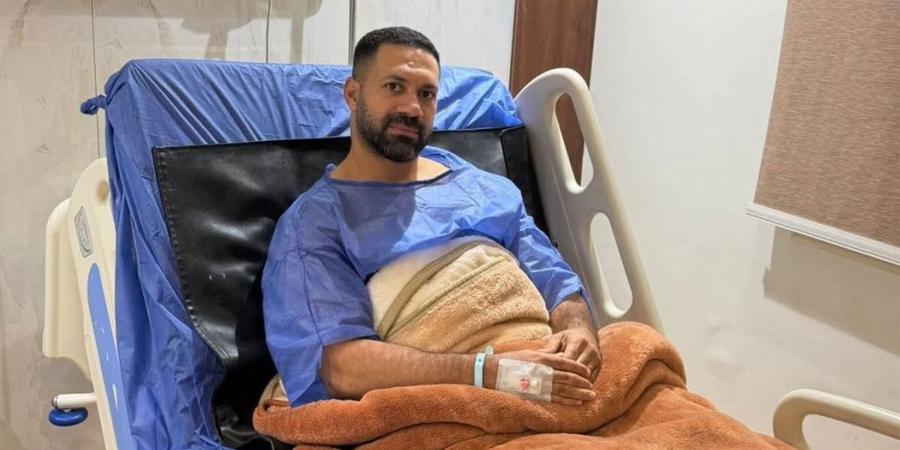 15 غرزة في اليد.. تفاصيل إصابة حسني عبد ربه أثناء ذبح أضحية العيد