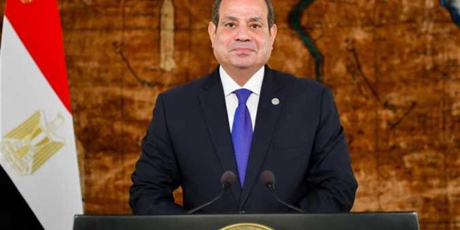 الرئيس السيسي يشارك قادة القوات المسلحة وكبار المسؤولين والإعلاميين تناول الإفطار بالحديقة المركزية