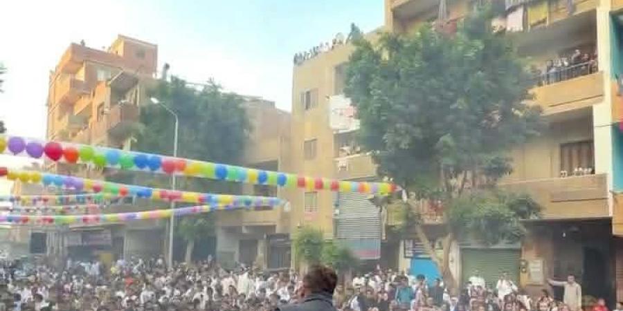 بيفرح الأطفال في العيد.. حمو بيكا يشعل عيد الأضحى بحفل شعبي ضخم في منطقته