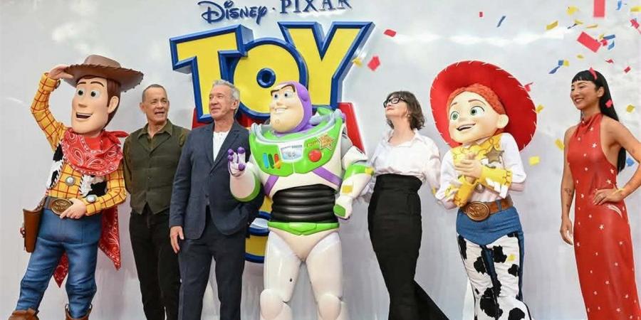 أبطال Toy Story 5 يكشفون تفاصيل الجزء الجديد قبل عرضه عالميا