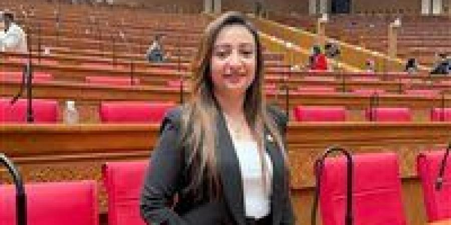 نائبة بالبرلمان لـ"تحيا مصر": لا لتوحيد أسعار الكشف الطبي.. ويجب ضبط الرسوم في المناطق الأكثر احتياجا