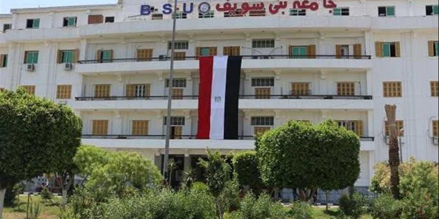 ضبط 11 طالبًا بـ"تجارة بني سويف" متلبسين بالغش بالهاتف والذكاء الاصطناعي