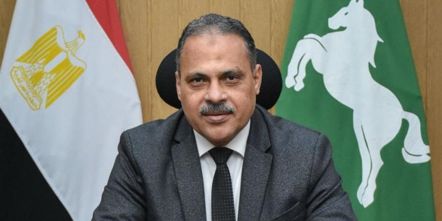 محافظ الشرقية يستعرض إنجازات مديرية العمل خلال الفترة الماضية