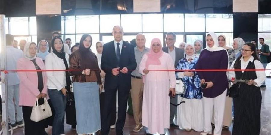 عميـد "طـب المنوفية" يفتتح المعـرض العلمي لطـلاب قسـم الطـب الشرعـي والسمـوم الإكلينيكيـة