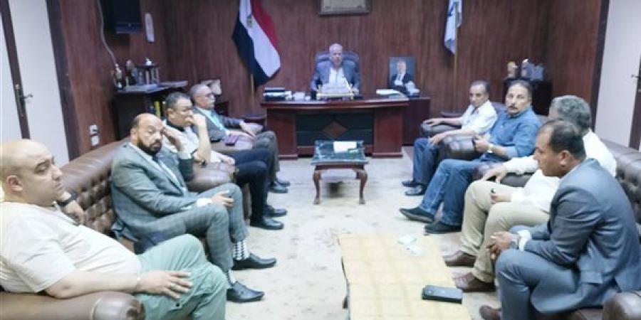 وكيل الشباب والرياضة يجتمع بالصحفيين بالغربية