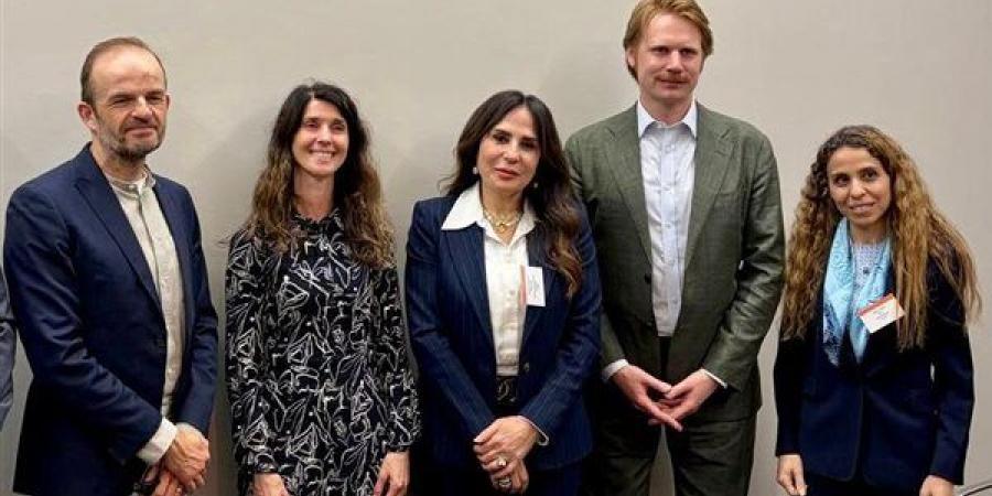 وزيرة الإسكان تبحث مع «Futurecity» البريطانية تعزيز الهوية الثقافية والعمرانية للمدن الجديدة