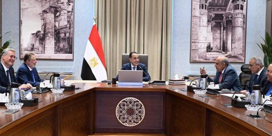 مدبولى يتابع توفير مخزون من احتياطيات الوقود لضمان استدامة تأمين الطاقة