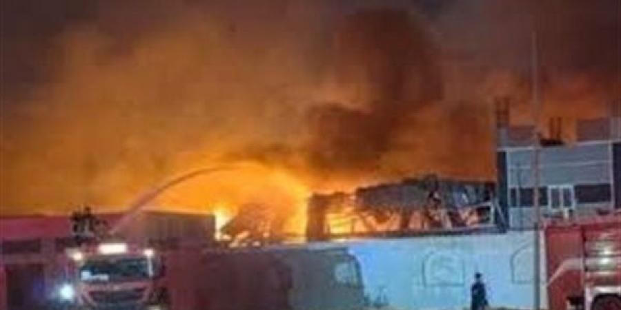 إخماد حريق داخل لوكيشن تصوير فى أبو النمرس