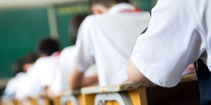 ردا على منع الطلبة من دخول الامتحان.. رئيس جامعة المنيا: الالتزام بتحقيق العدالة والالتزام بالمواعيد المقررة