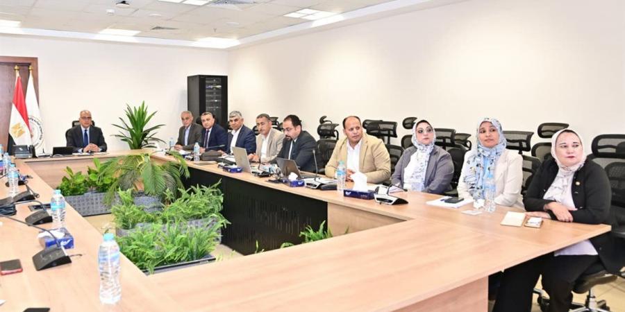 الري: تطهير 2947 كيلو مترا من الترع والمصارف وصيانة محطتي المطرية الجديدة والقديمة