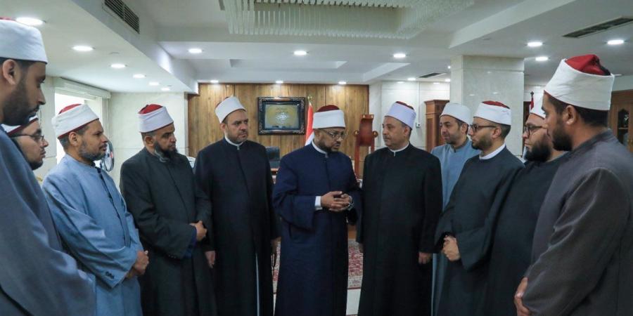 البحوث الإسلامية يطلق قافلة دعويَّة وتوعويَّة جديدة إلى الواحات البحريَّة