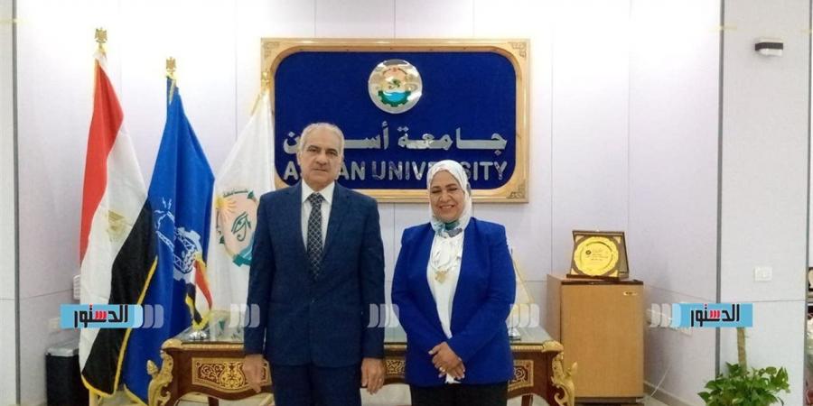 كلية الخدمة الإجتماعية بجامعة أسوان توقع بروتوكول تعاون مع مؤسسة تنمية الأسرة المصرية