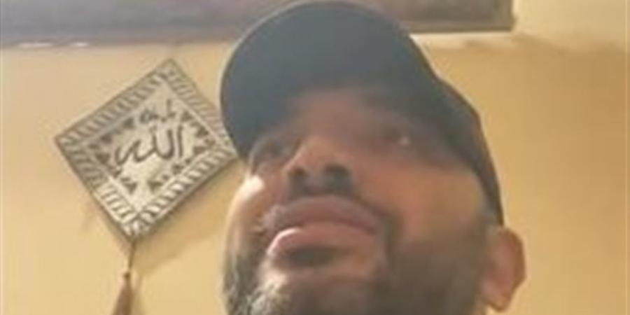 مهندس يبدع في تلاوة القرآن الكريم (فيديو)