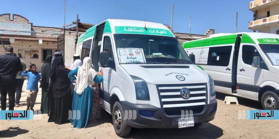 إجراء الكشف الطبي مجانًا على 1100 مواطن بقرية المقصبة في كفر الشيخ