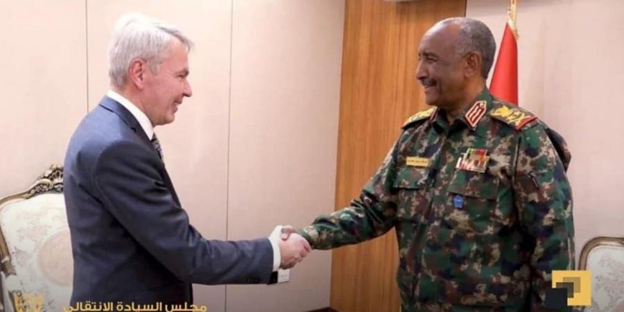 مباحثات بين "البرهان" والمبعوث الأممي في الخرطوم لدفع مسار السلام بالسودان