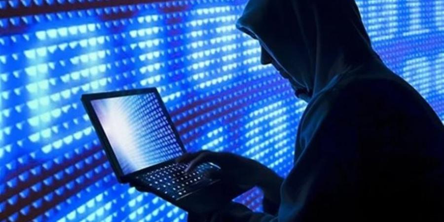 عقوبات مشددة تنتظر ناشري الصور دون إذن أصحابها على مواقع التواصل.. هذا النص القانوني