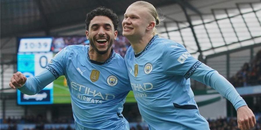 مانشستر سيتي يحدد 13 لاعبًا مؤكد بقاؤهم.. ومستقبل مرموش لا يزال غامضًا