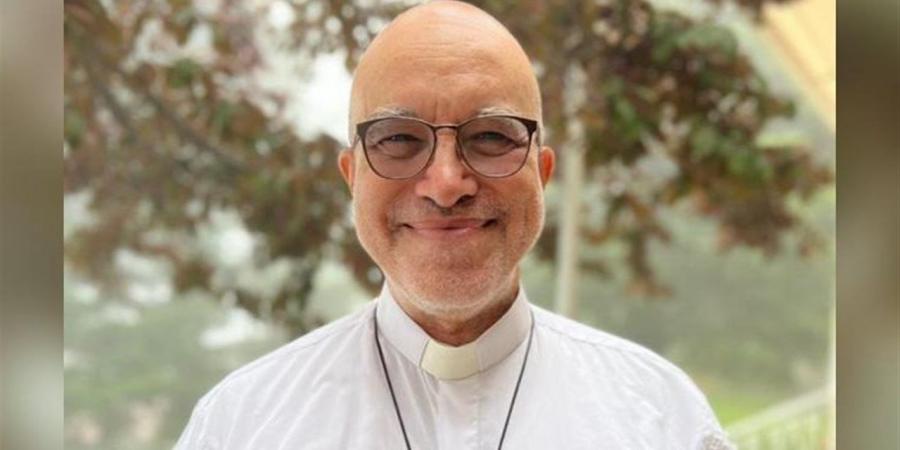 المطران شامي يصلي من أجل السلام ويترأس قداس إلهي بمصر الجديدة