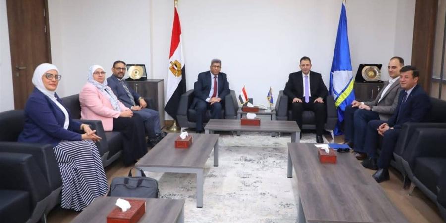 محافظ دمياط يستقبل وفد مركز المعلومات ودعم اتخاذ القرار بمجلس الوزراء