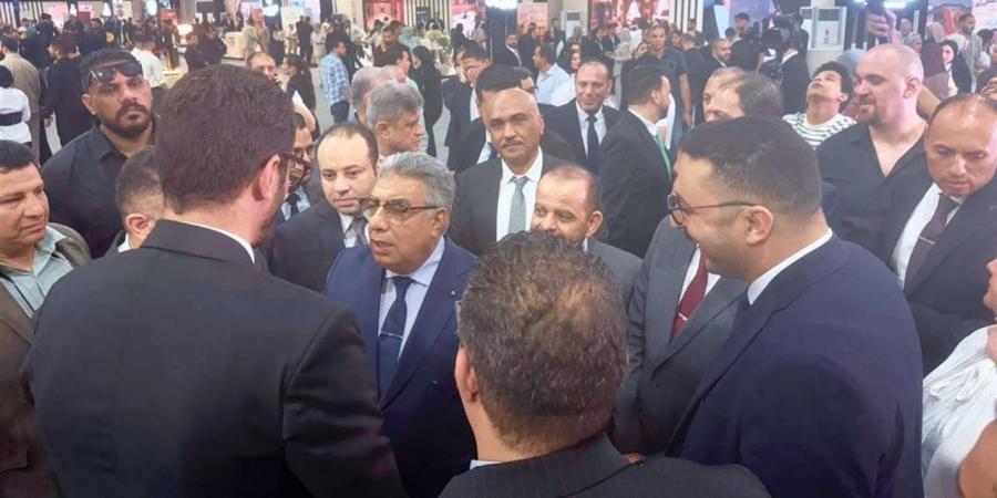 إقبال جماهيري على المعرض العقاري في دمياط
