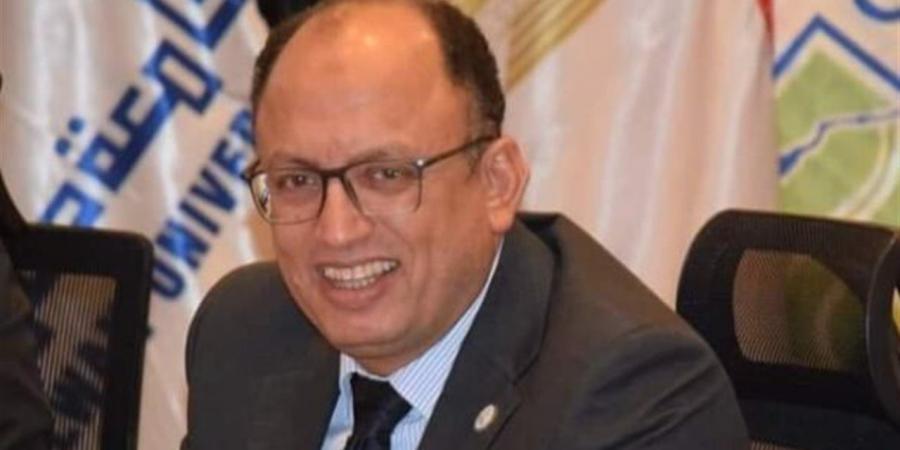 رئيس جامعة العاصمة يؤكد دعم الكفاءات الإدارية ويهنئ القيادات المكلفة