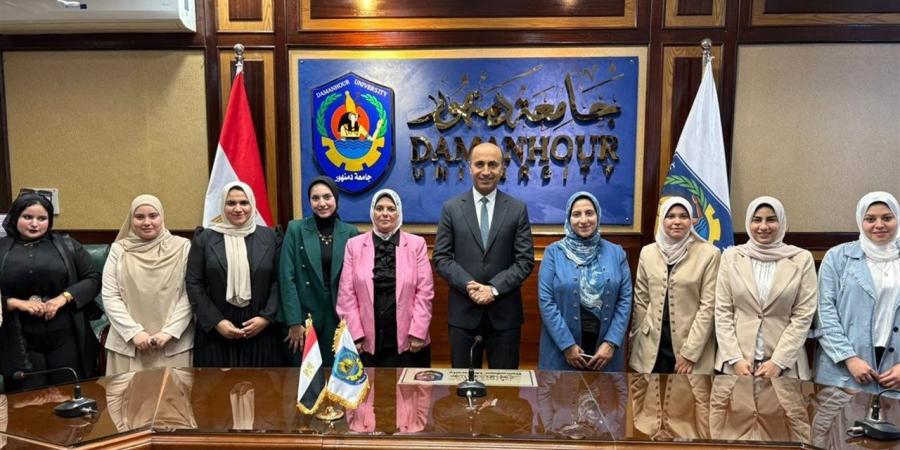 رئيس جامعة دمنهور: نراهن على الكوادر الشابة لقيادة مستقبل الجامعة