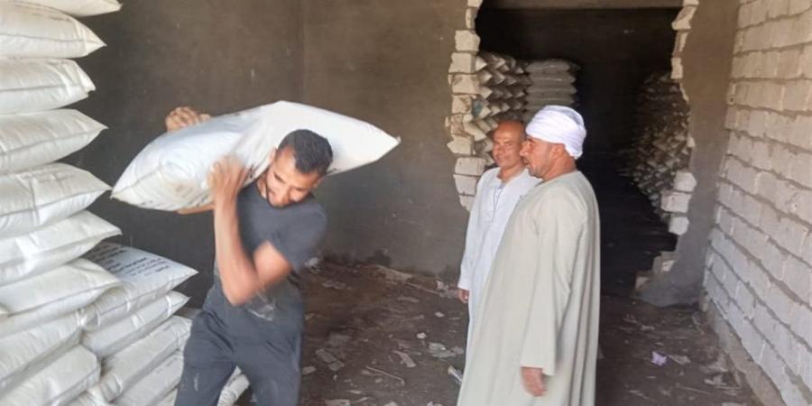 "زراعة الجيزة" تراقب صرف الأسمدة بالجمعيات الزراعية بالقرى والمراكز