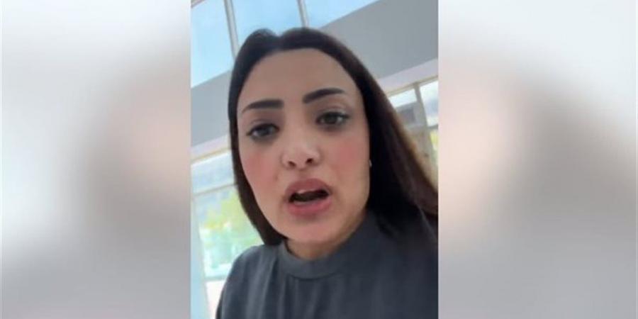 عاجل.. «بنتي اتضربت بالأقلام».. أول تعليق من ولية أمر طالبة «كامبريدج» بعد أزمة حفل التخرج