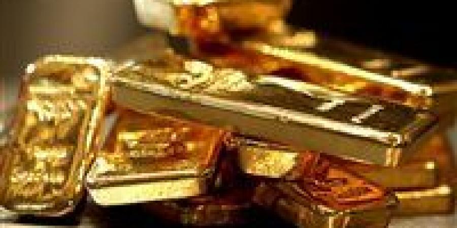 الذهب يتحرك بحذر.. تطورات جديدة لسعر عيار 21 اليوم