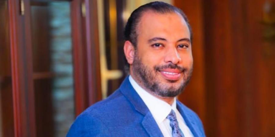 قد يؤدي إلى الإدمان.. النائب أحمد السبكي يحذر من انتشار دواء "كلوزافين" بين الشباب