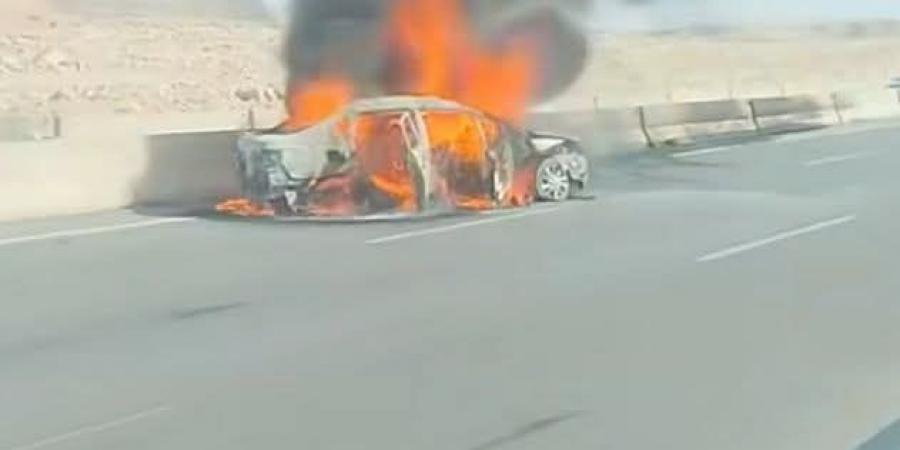 مصرع سيدتين في حريق سيارة ملاكي على الطريق الصحراوي الشرقي بالمنيا