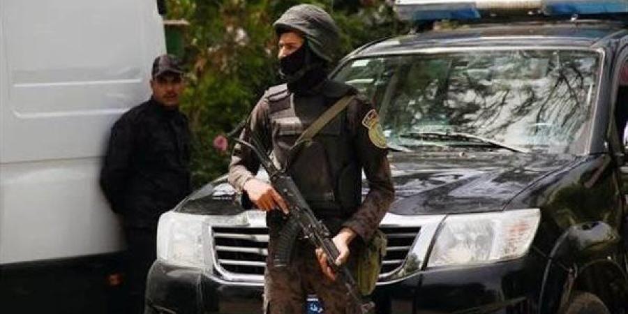 ملابسات تضرر مواطن من تعدي شخص على ابنته بالضرب
