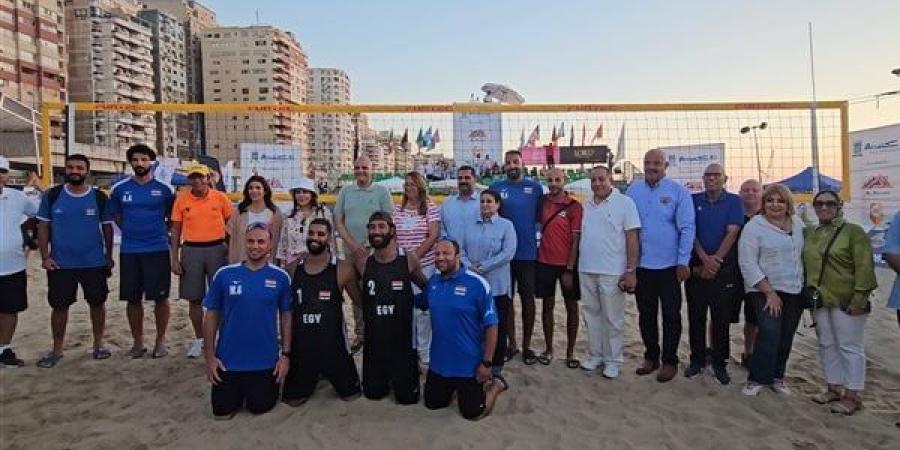 مصر تفوز في افتتاح بطولة أفريقيا للكرة الطائرة الشاطئية بالإسكندرية