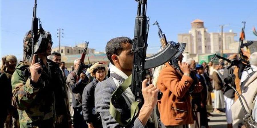 أسامة كبير: الحوثيون يمتلكون قوة عسكرية وخبرات ولديهم أسلحة متعددة